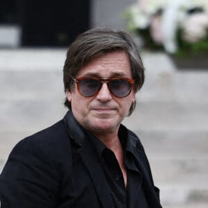 Thomas Dutronc arrive aux obsèques de Françoise Hardy au crématorium du Père Lachaise à Paris le 20 juin 2024 Photo by Raphael Lafargue/ABACAPRESS.COM