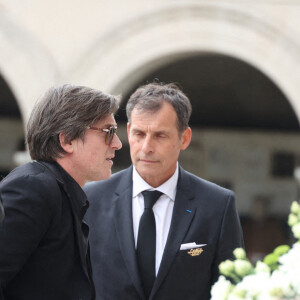 Thomas Dutronc arrive aux obsèques de Françoise Hardy au crématorium du Père Lachaise à Paris le 20 juin 2024. Photo by Jerome Dominé/ABACAPRESS.COM