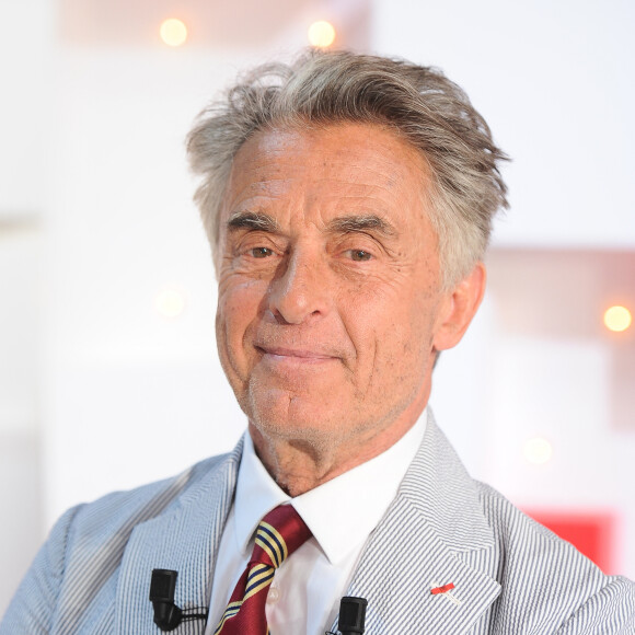Exclusif - Gérard Holtz - Enregistrement de l'émission "Vivement dimanche" au Studio Gabriel à Paris, présentée par M.Drucker et diffusée le 23 juin sur France 3 © Guillaume Gaffiot / Bestimage