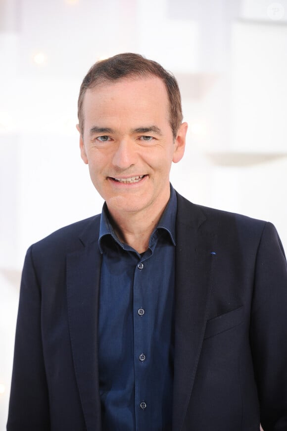 Exclusif - Franck Ferrand - Enregistrement de l'émission "Vivement dimanche" au Studio Gabriel à Paris, présentée par M.Drucker et diffusée le 23 juin sur France 3 © Guillaume Gaffiot / Bestimage