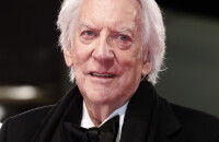 Donald Sutherland (Hunger Games) nous a quittés, son fils Kiefer (24 Heures Chrono) a "le coeur lourd"