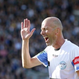 Zinédine Zidane (entraîneur du Real Madrid) lors du "Match des légendes" (match caritatif mi-foot, mi-rugby) au profit de l'association de P.Olmeta, "Un sourire, un espoir pour la vie", qui vient en aide aux enfants malades, au stade Chaban Delmas, Bordeaux, France, le 27 Mai 2019. © Patrick Bernard/Bestimage 