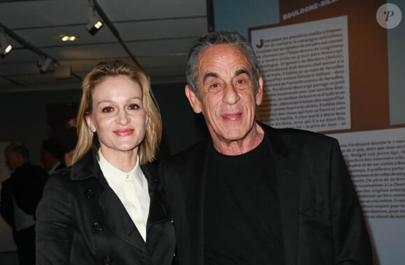 Thierry Ardisson et son épouse Audrey Crespo-Mara - Vernissage de l'exposition Jean Gabin à l'Espace Landowski / Musée des Années 30 à Boulogne-Billancourt le 8 mars 2022. © Coadic Guirev/Bestimage