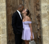 Plus décontractés mais toujours aussi classes, les deux amoureux se sont rendu en Occitanie pour la cérémonie nuptiale, plus amoureux que jamais.
Tony Parker et Agathe Teyssier lors du mariage d'une proche du basketteur, ce samedi 22 juin 2024