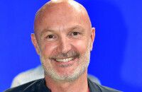 Frank Leboeuf propriétaire de 2 maisons avec piscine et sans filtre sur ses revenus, "j'ai quadruplé mon salaire"