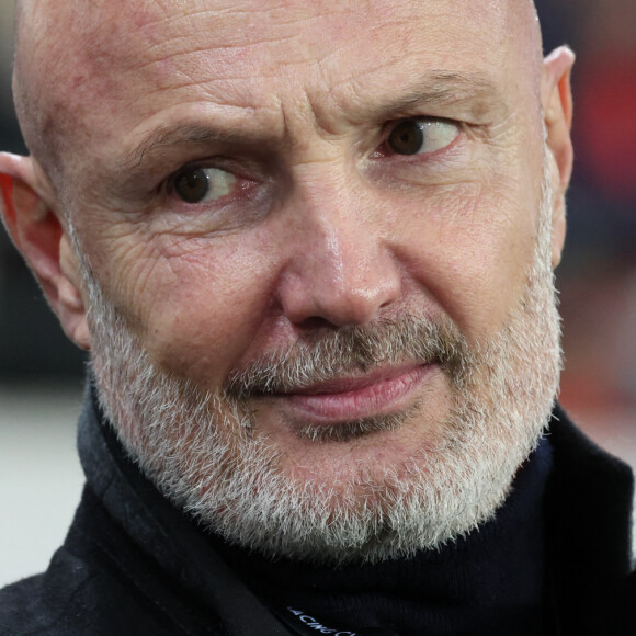 Frank Leboeuf - Match de football en ligue 1 Uber Eats : le RC Lens l'emporte 1 - 0 face à l'OLympique de Marseille le 12 novembre 2023. © Laurent Sanon / Panoramic / Bestimage