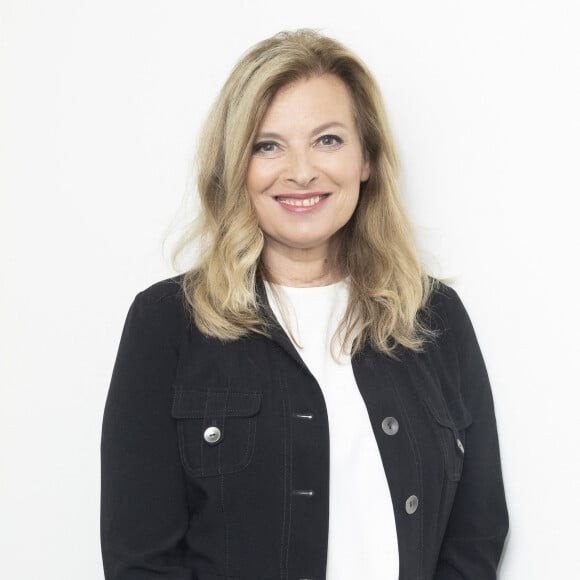 On vous dit tout !
Exclusif - Valérie Trierweiler - Backstage de l'enregistrement de l'émission "On Est En Direct (OEED)", présentée par L.Ruquier et L.Salamé, et diffusée en direct le 30 avril sur France 2 © Jack Tribeca / Bestimage 