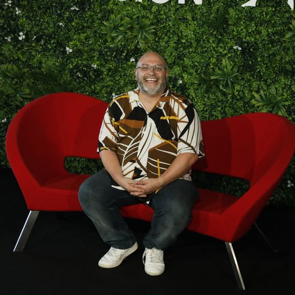 Ce dernier a imaginé son arrivée dans les "Grosses Têtes". 
Yoann Riou au photocall de la série "Danse avec les stars" lors du 62ème Festival de Télévision de Monte-Carlo, à Monaco, le 18 juin 2023. © Denis Guignebourg/BestImage