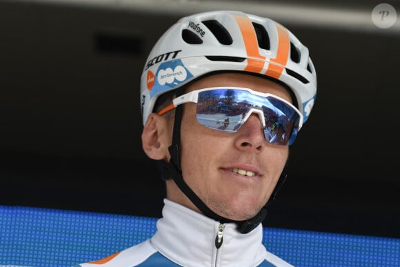 Pour son dernier Tour de France cette année, il s'est imposé lors de la première étape en Italie samedi 29 juin 2024
Romain Bardet