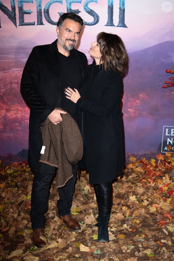 Faustine Bollaert et son époux l'écrivain Maxim Chattam sont à l'avant-première de "Frozen 2 : La Reine des Neiges 2" à Paris, au cinéma Le Grand Rex, le 13 novembre 2019 à Paris. David Nivière/ABACAPRESS.COM