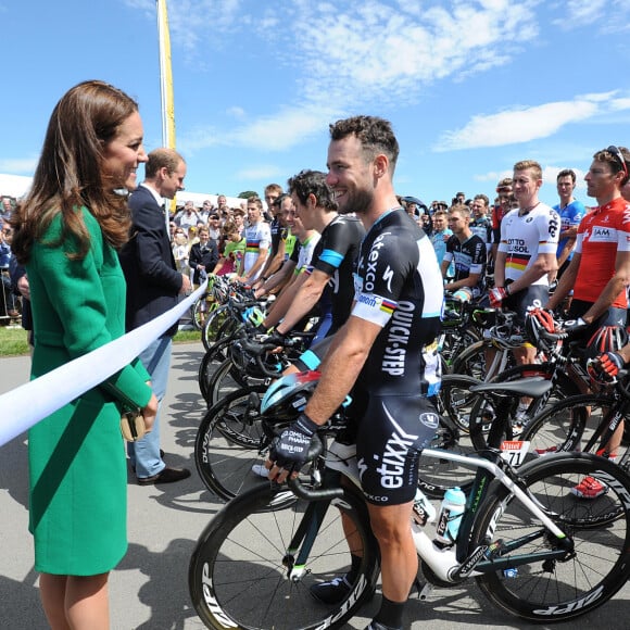 Mark Cavendish - Kate Middleton et les princes William et Harry assitent au départ du 101 ème tour de France Le 05 Juillet 2014