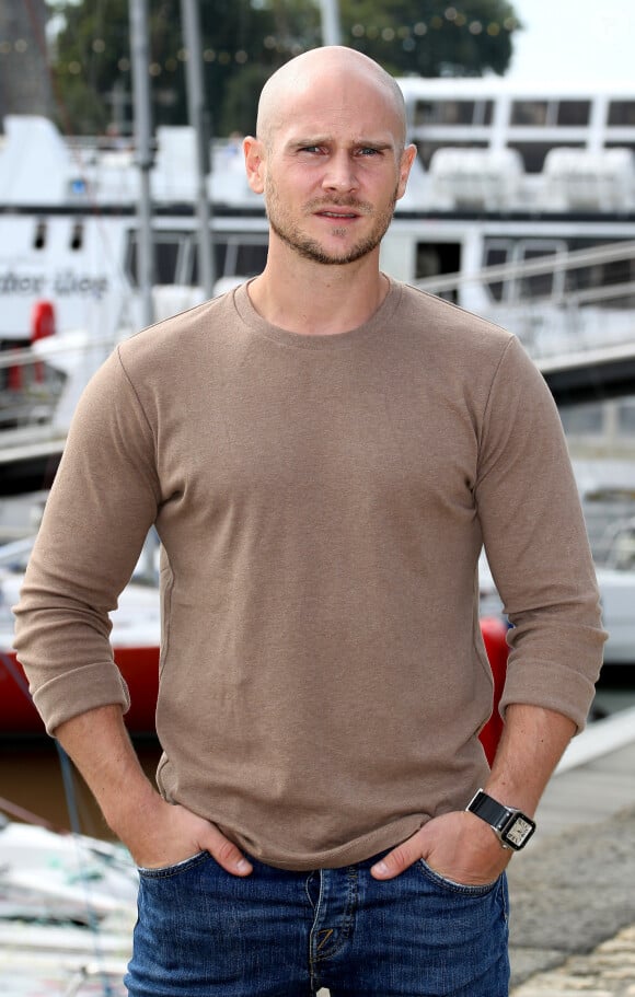 Nicolas Gob pour le film " Sous la peau " pose à l'occasion du vingtième festival de la fiction de La Rochelle le 13 Septembre 2018. © Patrick Bernard/ Bestimage 