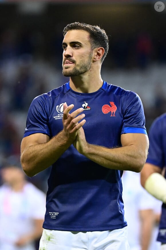 Remerciements des joueurs de l equipe de France aux supporters - Melvyn Jaminet ( 15 - France ) - Coupe du Monde de Rugby France 2023 du match de Poule A entre la France et l'Uruguay (27-12) au stade Pierre-Mauroy à Lille le 14 septembre 2023. 