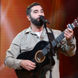 Le chanteur, qui vient de fêter ses 28 ans, prépare même son grand retour !
Kendji Girac - Les personnalités se mobilisent lors de la 37ème édition du Téléthon sur le plateau de France 2, avec pour parrain Vianney. Cette année, 80,6 millions de dons ont été promis. Le 9 décembre 2023. © Coadic Guirec / Bestimage
