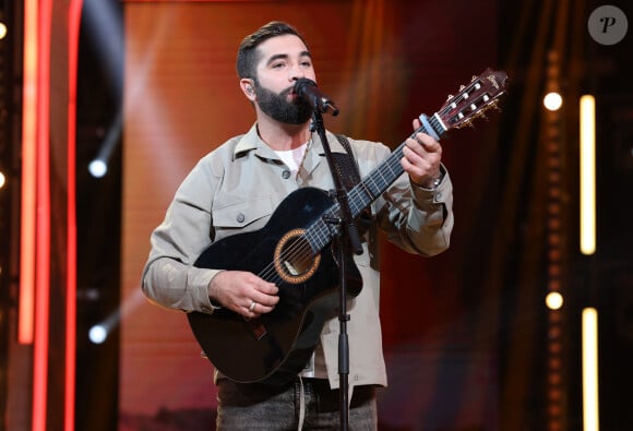 Kendji Girac - Les personnalités se mobilisent lors de la 37ème édition du Téléthon sur le plateau de France 2, avec pour parrain Vianney. Cette année, 80,6 millions de dons ont été promis. © Coadic Guirec / Bestimage