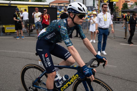 Ce mercredi 10 juillet, il a remporté la course devant son rival, Tadej Pogacar
 
Jonas Vingegaard sur le Tour De France 2024. © Silvia Colombo/IPA via ZUMA Press/Bestimage