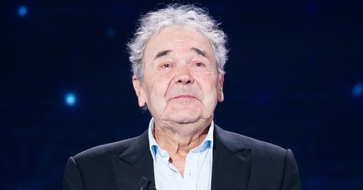 Pierre Perret sans nouvelles de ses petits-enfants, il ne sait même pas s'il  est arrière-grand-père, ses tristes aveux - Purepeople