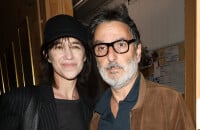 Yvan Attal entouré de Ben, Jo et Alice : mais où est leur mère Charlotte Gainsbourg ?