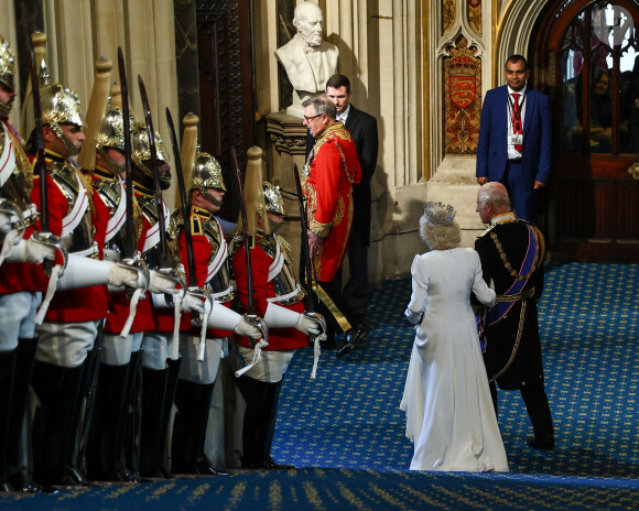 Le roi Charles III d'Angleterre et la reine consort Camilla Parker Bowles lors de l'ouverture officielle du parlement britannique au palais de Westminster à Londres. Le 17 juillet 2024 