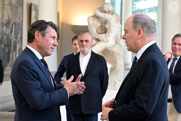 "J'ai également une pensée particulière pour les pompiers et l'ensemble des secours", ajoute-t-il

Exclusif - Le prince Albert II de Monaco et Christian Estrosi, le maire de Nice, ont visité l'exposition "Berthe Morisot, escales impressionnistes" au musée des Beaux Arts Jules Chéret à Nice, le 9 juillet 2024. © Bruno Bebert / Bestimage