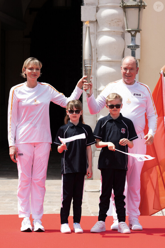 Arrivée de la flamme olympique à Monaco en présence de Charlene et Albert de Monaco, 18 juin 2024. Photo de David Niviere/ABACAPRESS.COM