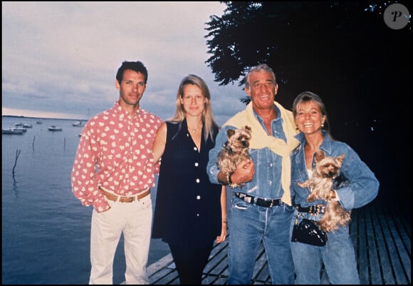 Jean-Paul Belmondo, Natti, Paul et Luana Belmondo le 14 août 1993