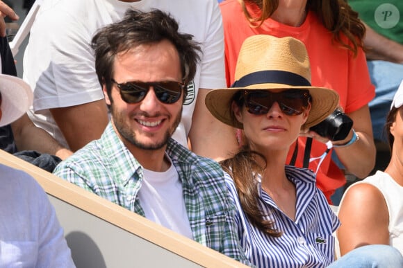 Vianney et son épouse Catherine Robert assistent aux Internationaux de France 2023 à Roland Garros le 9 juin 2023 à Paris. Laurent Zabulon/ABACAPRESS.COM