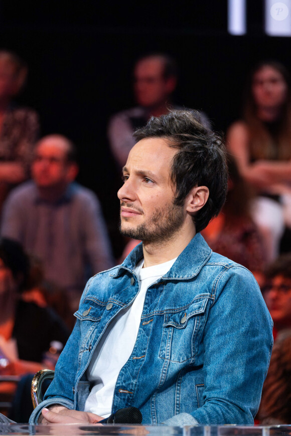 Vianney, Singer-songwriter and guitarist during the Telethon 2023, in Saint Denis, near Paris, France on December 9, 2023. The Telethon is a thirty-hour television marathon broadcast on France Televisions channels. In France, the Telethon is a charity event organized since 1987 by the Association française contre les myopathies (AFM) to fund research into genetic neuromuscular diseases, as well as other rare genetic diseases. Photo by Alexis Jumeau/ABACAPRESS.COM 