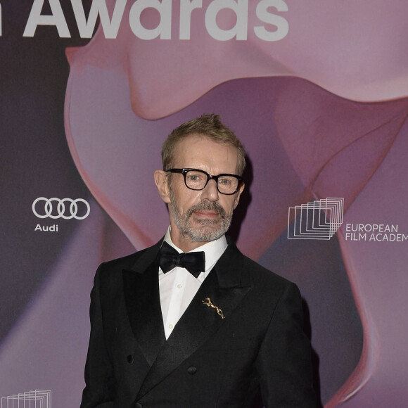 Lambert Wilson arrive à la cérémonie des European Film Awards à Berlin, le 9 décembre 2023. Imago/ABACAPRESS.COM