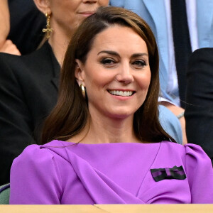 Catherine (Kate) Middleton avec la princesse Charlotte et Pippa Middleton dans les tribunes de la finale du tournoi de Wimbledon 2024, le 14 juillet 2024. 