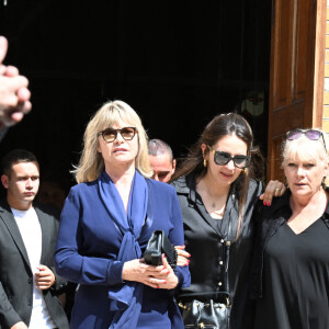 Catherine Falgayrac (femme du défunt), famille et proche - Sorties des obsèques de Nonce Paolini en l'église Saint-Honoré-d'Eylau, 66 bis, avenue Raymond-Poincaré à Paris, France, le 23 juillet 2024. 
