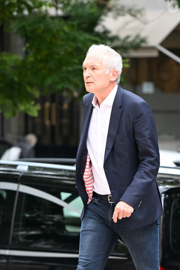 Christian Jeanpierre - Arrivées aux obsèques de Nonce Paolini en l'église Saint-Honoré-d'Eylau, 66 bis, avenue Raymond-Poincaré à Paris, France, le 23 juillet 2024. 