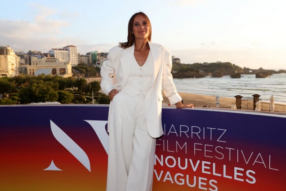 Maman d'un petit garçon de 6 ans, Julie de Bona a fait le choix de ne pas trop en dire sur le père de ce petit bonhomme. 
Julie de Bona, le 21 juin 2024, à L'Hôtel du Palais à Biarritz lors du Biarritz Film Festival - Nouvelles Vagues 2024. © Jean-Marc Lhomer / Bestimage