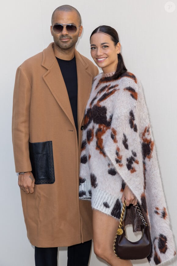 Le couple formé par Tony Parker et Alizé Lim avait annoncé sa rupture en février 2024
Tony Parker et Alizé Lim au défilé de mode printemps-été 2024 "Stella McCartney" lors de la fashion week de Paris le 2 octobre 2023