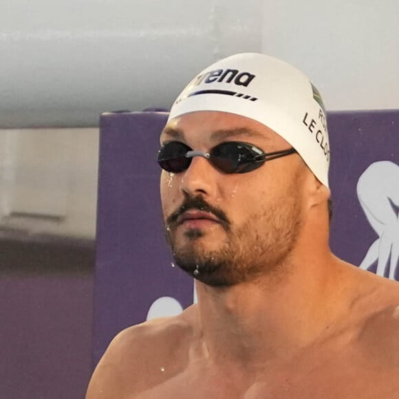 "Surtout, j'ai arrêté les grignotages. Je m'accorde, allez 20 % du temps, quelques petits 'craquages' où je mange ce que je veux", précise Florent Manaudou
 
Florent Manaudou au Dôme de Saint-Germain-en-Laye, France.