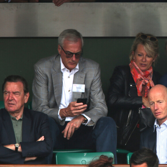 Sophie Davant et William Leymergie pendant un match de Roland-Garros à Paris, le 26 mai 2015. ABACAPRESS.COM