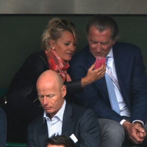 Sophie Davant et William Leymergie pendant un match de Roland-Garros à Paris, le 26 mai 2015. ABACAPRESS.COM