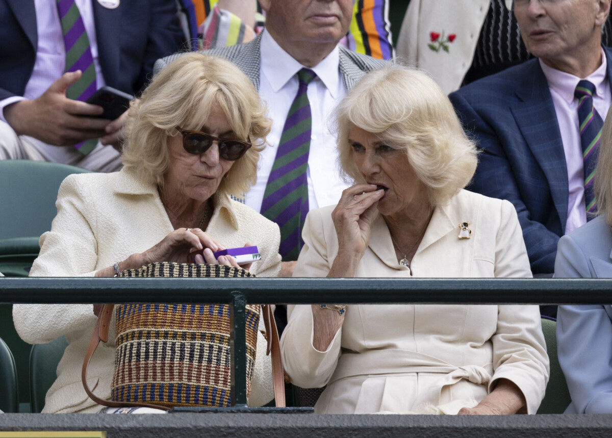 Photo En effet, Annabel Elliot, la soeur cadette de la reine Camilla