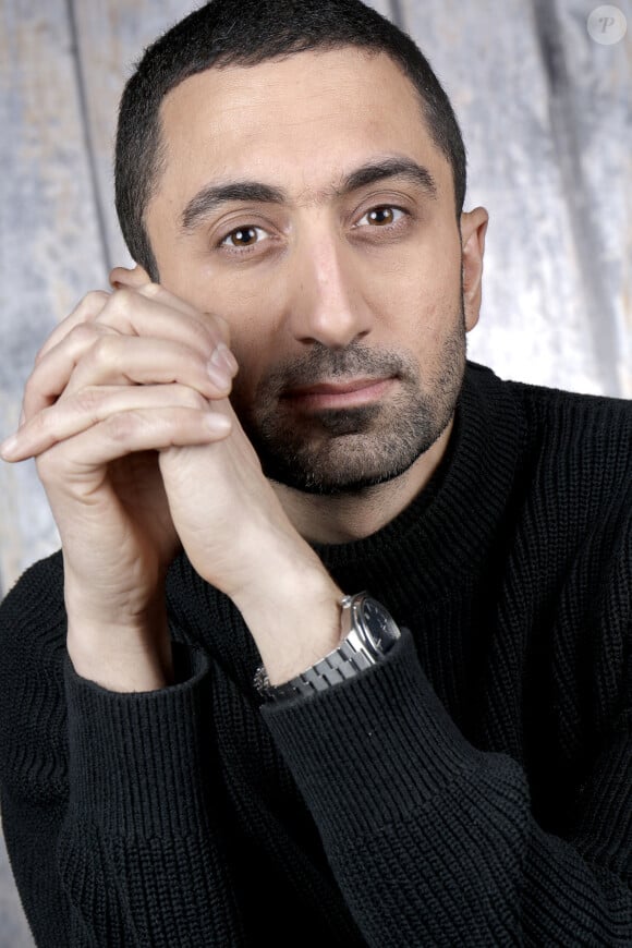 Exclusif - Portrait de Jimmy Mohamed à Paris, le 18 avril 2023. © Cédric Perrin/Bestimage 