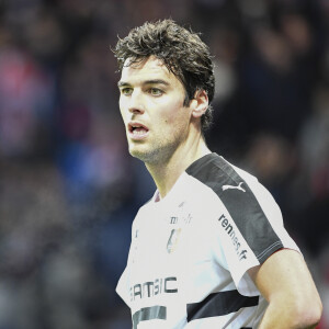 Yoann Gourcuff - Karine Ferri encourage son compagnon Yoann Gourcuff lors du match Psg-Rennes au Parc des Princes à Paris le 6 novembre 2016. (victoire 4-0 du Psg) © Pierre Perusseau/Bestimage