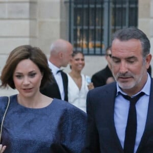 Exclusif - Jean Dujardin et sa femme Nathalie Péchalat arrivent à la cérémonie " 2023 Laureus World Sports Awards" à Paris le 8 mai 2023.