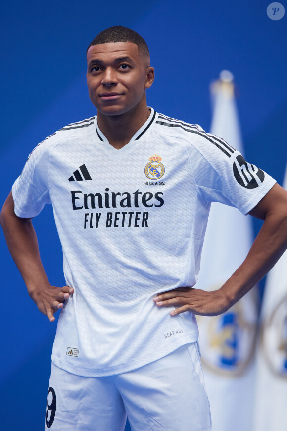 Kylian Mbappé pendant sa conférence de presse lors de sa presentation comme nouveau joueur du Real Madrid au stade Santiago Bernabeu le 16 juillet 2024. © LGM/Panoramic/Bestimage