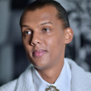 Stromae Photocall au défilé Chanel Collection Femme Prêt-à-porter Printemps/Eté 2023 lors de la Fashion Week de Paris (PFW), France, le 4 octobre 2022. 