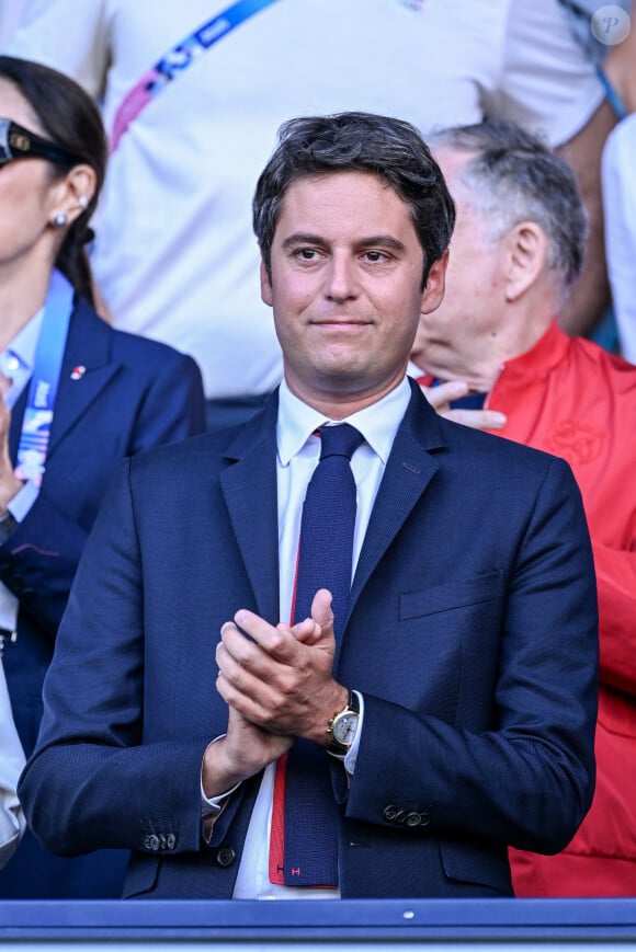 Gabriel Attal, Premier ministre en tribunes pendant l'épreuve finale de football opposant la France à l'Espagne lors des Jeux Olympiques de Paris 2024 (JO) au Parc des Princes, à Paris, France, le 9 août 2024. © Jacovides-Perusseau/Bestimage 