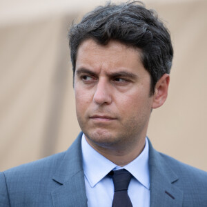 Gabriel Attal ne se sera pas inscrit dans la durée en tant que chef du gouvernement français
Le Premier ministre Gabriel Attal visite le camp caporal Alain Mimoun sur la Pelouse de Reuilly, lors des Jeux Olympiques de Paris (JO). Le camp accueille quelques militaires mobilisés pour participer à la sécurité des Jeux Olympiques de Paris. © Raphaël Lafargue / Pool / Bestimage 