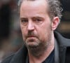 L'enquête démontre un fait saisissant : une similitude entre la mort de l'acteur...Matthew Perry semble bien loin de l'époque où il jouait dans Friends, alors qu'il est vu dans les studios de BBC Radio Two le 15 mars 2018. Photo by SplashABACAPRESS.COM