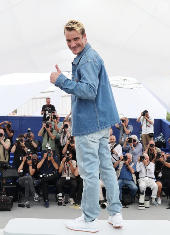 Pierre Lottin - Photocall du film "En Fanfare" (Cannes Première) lors du 77ème Festival International du Film de Cannes (14 - 25 mai 2024), le 20 mai 2024. © Jacovides / Moreau / Bestimage