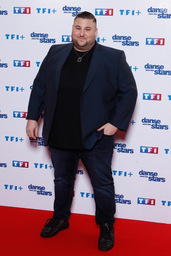 Sur les réseaux sociaux, le youtubeur se livre alors plus en détails.
NicoCapone - Photocall pour le lancement de la nouvelle saison de l'émission "Danse avec les stars 2024 (DALS)" à la Tour TF1 à Boulogne-Billancourt. Le 25 janvier 2024 © Christophe Clovis / Bestimage