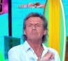 Chaque jour, Jean-Luc Reichmann divertit des millions de Français à l'heure du déjeuner avec "Les 12 coups de midi" sur TF1
Jean-Luc Reichmann sur le plateau des "12 coups de midi"