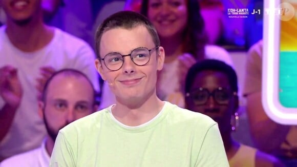 Depuis près d'un an, Emilien ne cesse d'aligner les victoires sur le plateau des "12 coups de midi"
Emilien sur le plateau des "12 coups de midi"